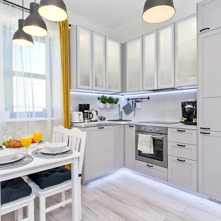 Hotel Harbor Black Pearl 4*