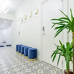 Hotel Harbor Black Pearl