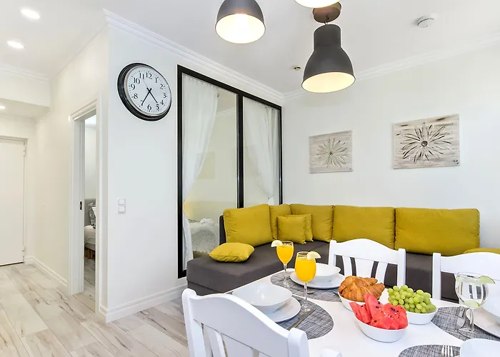 Harbor Black Pearl מלון